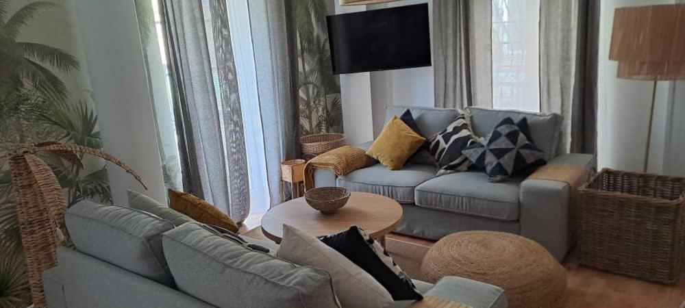 Edificio Amarillo En El Barrio Apartment Alicante Ngoại thất bức ảnh