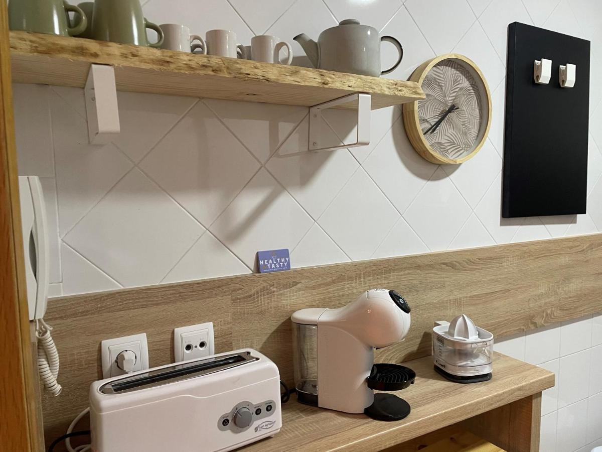 Edificio Amarillo En El Barrio Apartment Alicante Ngoại thất bức ảnh