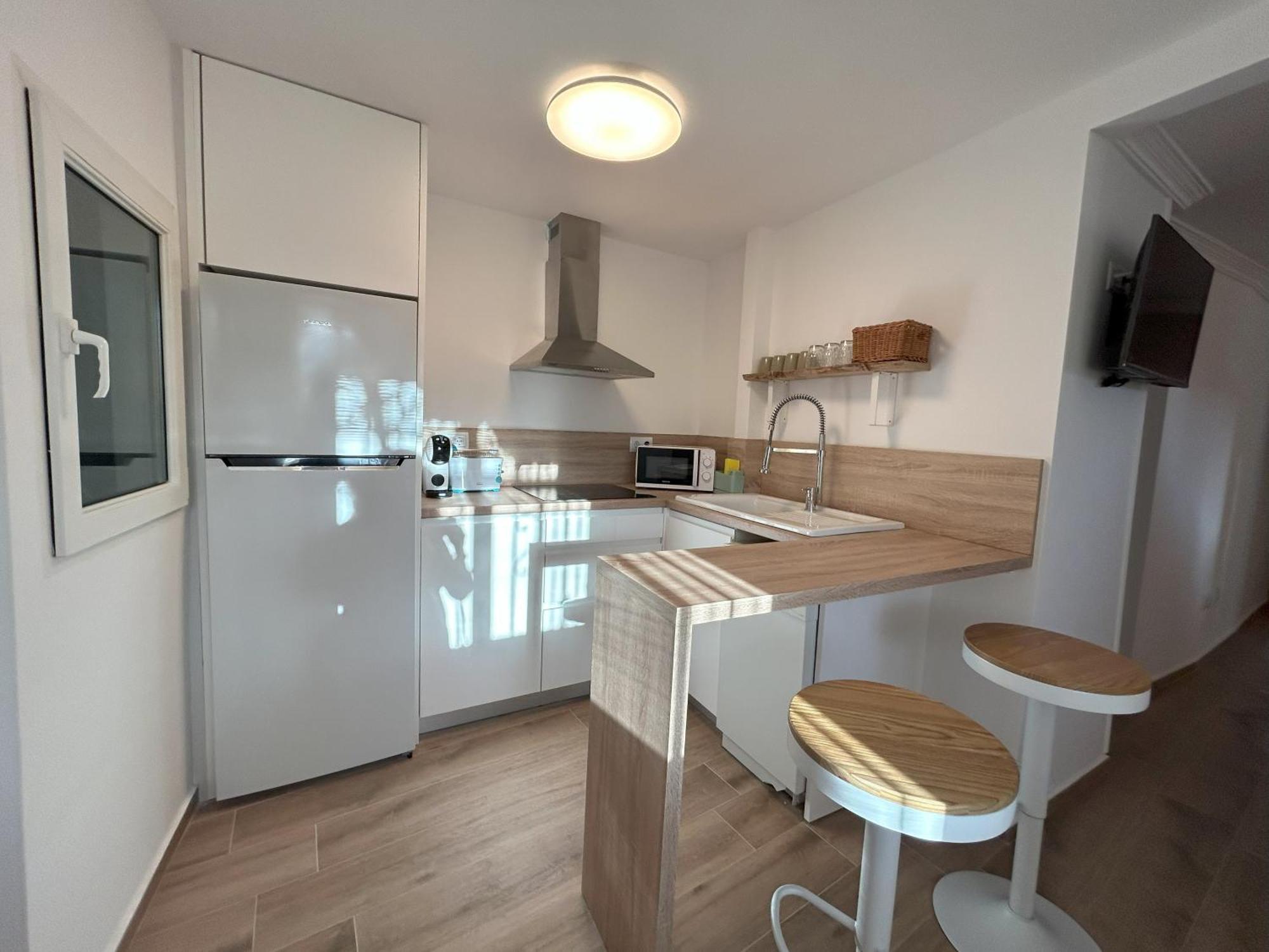 Edificio Amarillo En El Barrio Apartment Alicante Ngoại thất bức ảnh