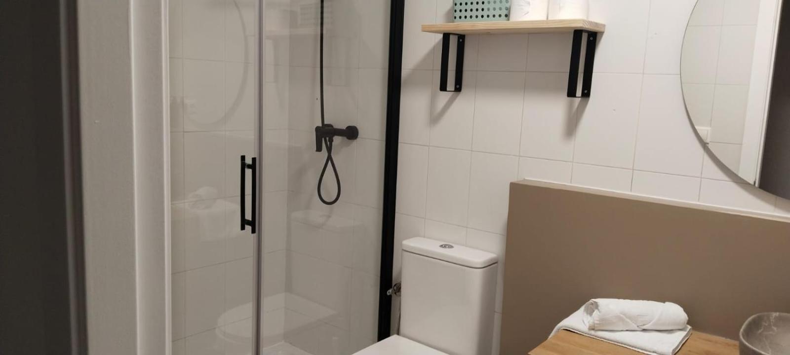 Edificio Amarillo En El Barrio Apartment Alicante Ngoại thất bức ảnh