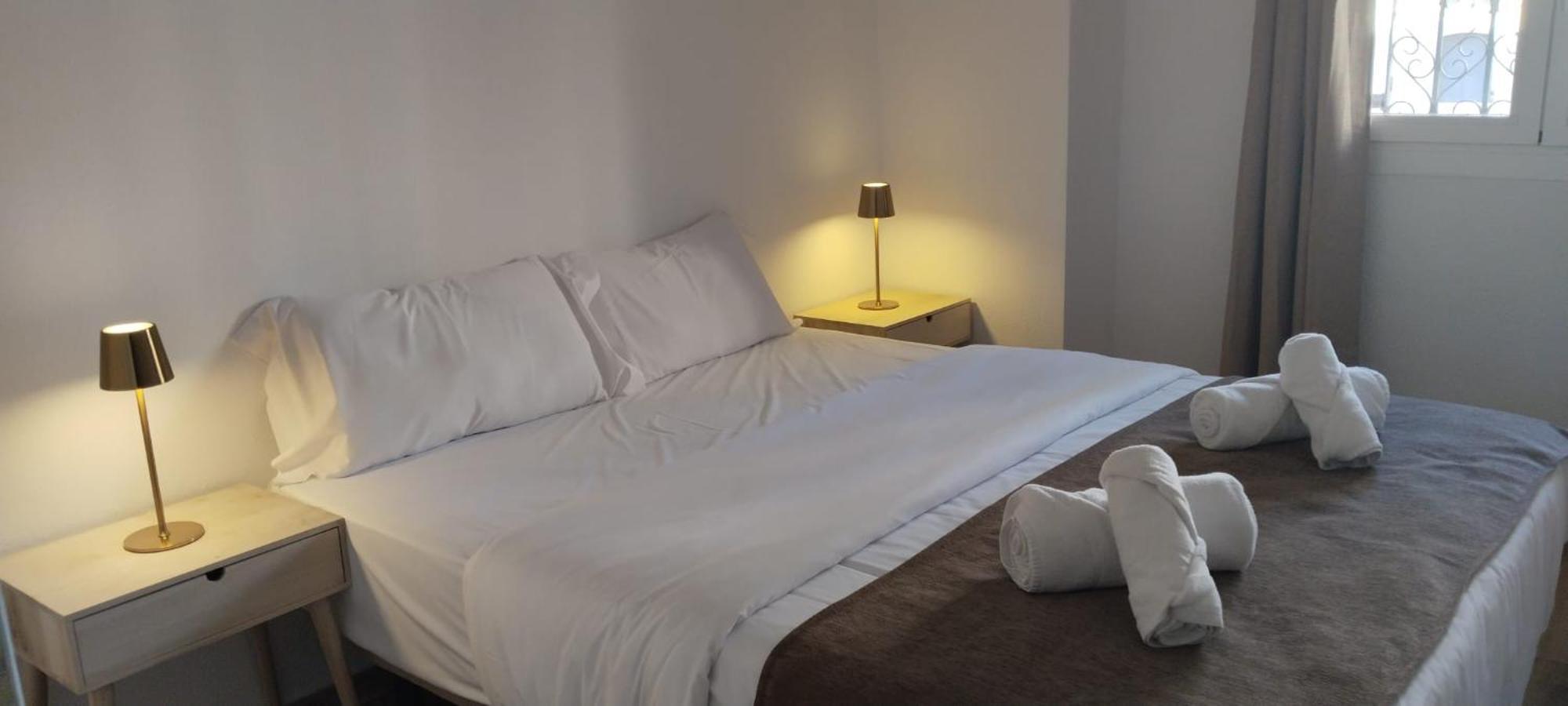 Edificio Amarillo En El Barrio Apartment Alicante Ngoại thất bức ảnh