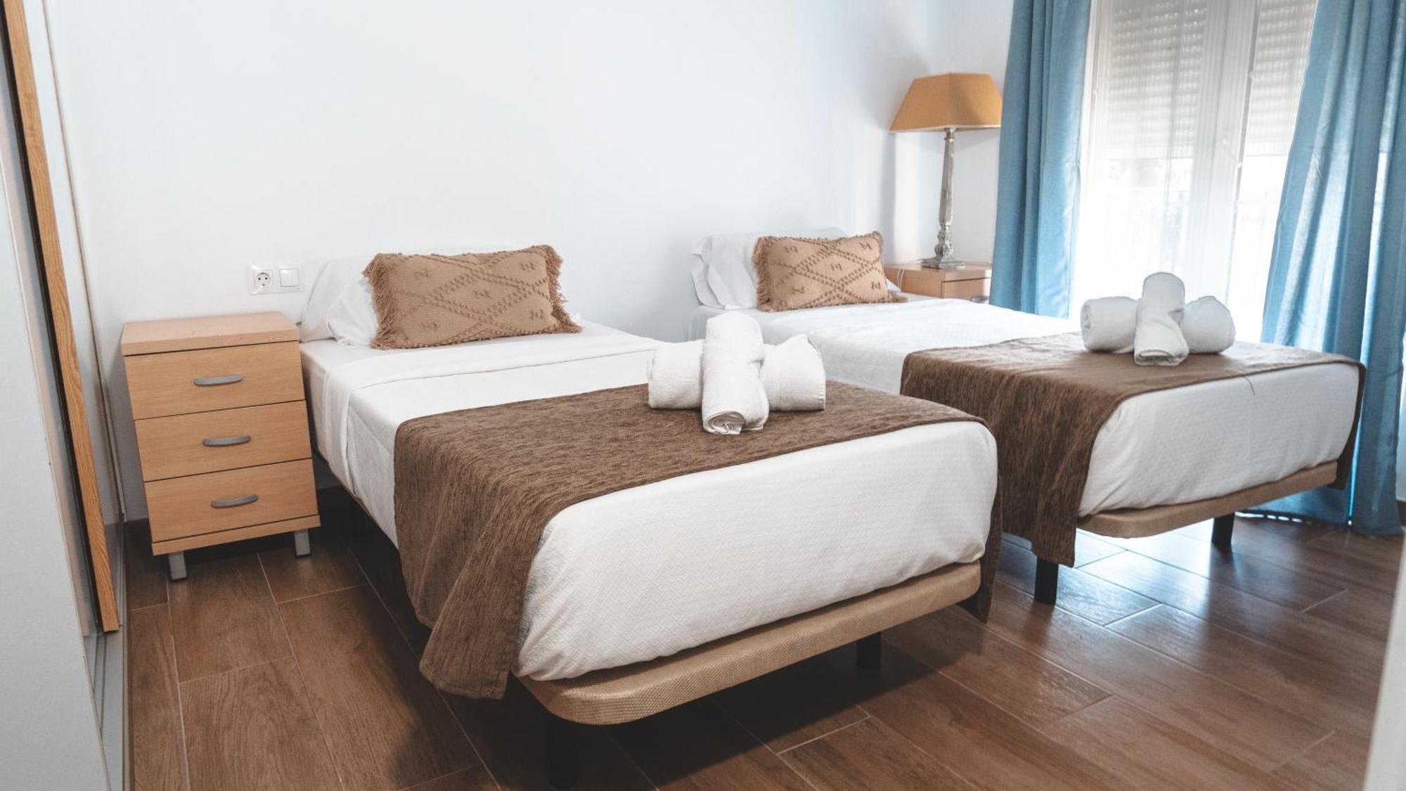 Edificio Amarillo En El Barrio Apartment Alicante Ngoại thất bức ảnh