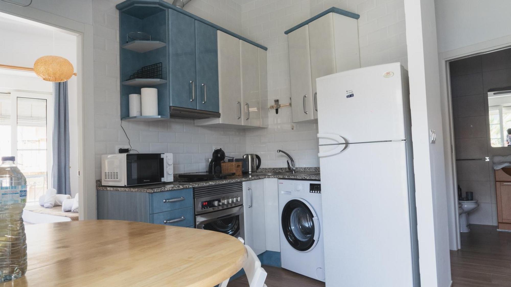 Edificio Amarillo En El Barrio Apartment Alicante Ngoại thất bức ảnh